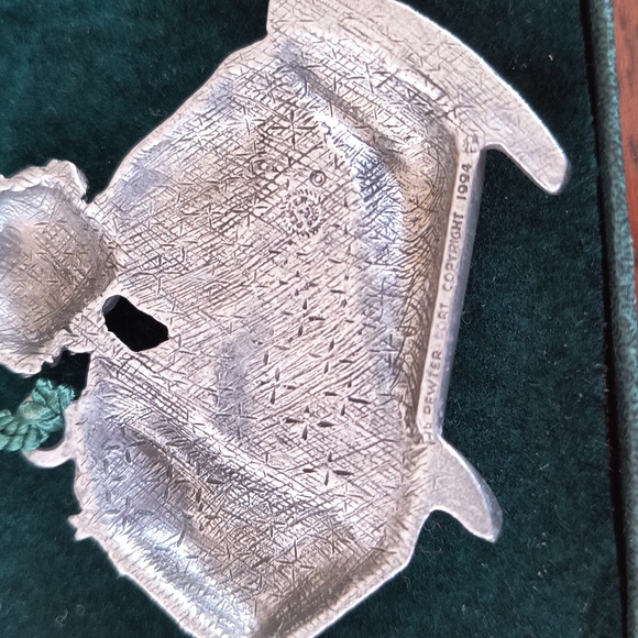 Pewter Port Vintage Girl Ornament - Picture 2 of 12